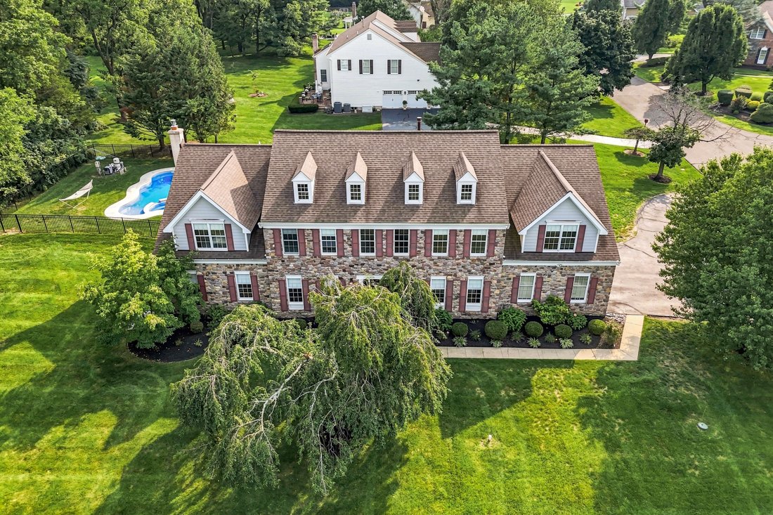 House in Solebury, Pennsylvania, United States 2 - 18690940
