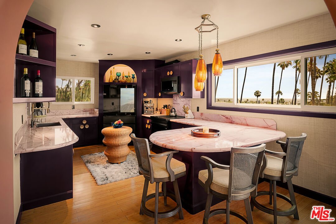 Condo in Los Angeles, California, United States 5 - 18691082
