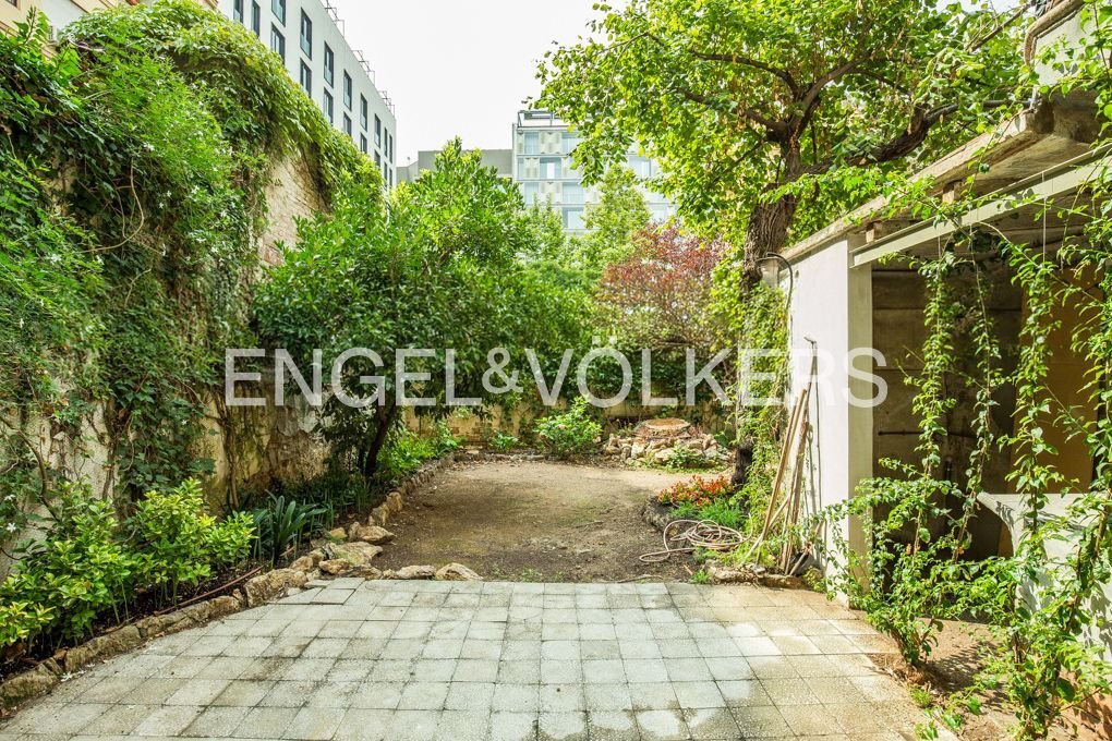 Apartamento en Eixample, Barcelona, España 3 - 18273972