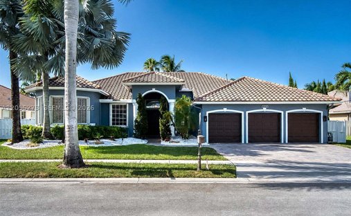 Maison à Pembroke Pines, Floride, États-Unis 1