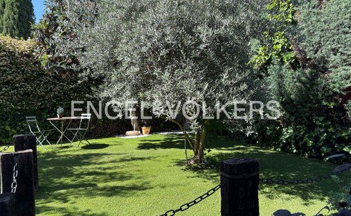 House in Hortaleza, Madrid, Spain 1