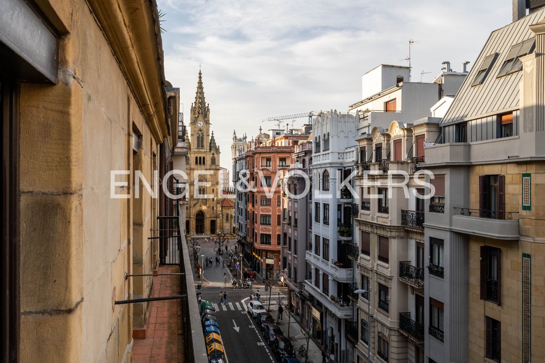 Apartment in Ipar-Ekialdea, Donostia-San Sebastian, Spain 1 - 17335341