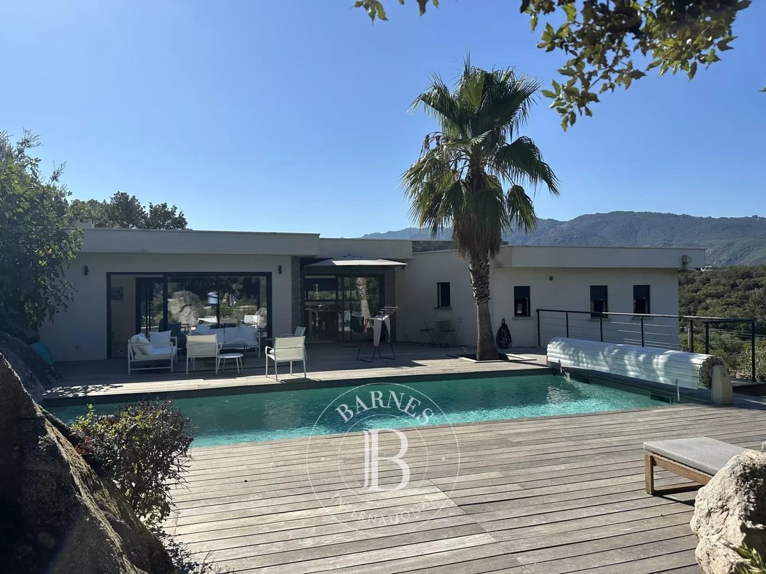 Villa in Porto-Vecchio, Corsica, France 1 - 18688251