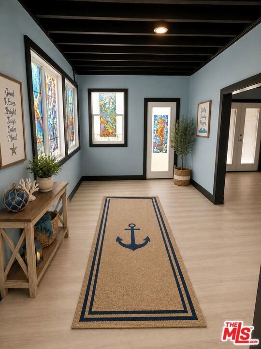 Huntington Beach, California, United States 5 - 18689813