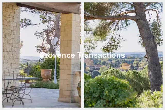 Estate in Beaumes-de-Venise, Provence-Alpes-Côte d'Azur, France 4 - 18281258