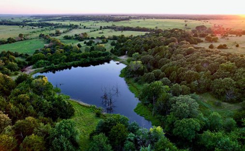 Land in Howard, Kansas, United States 1