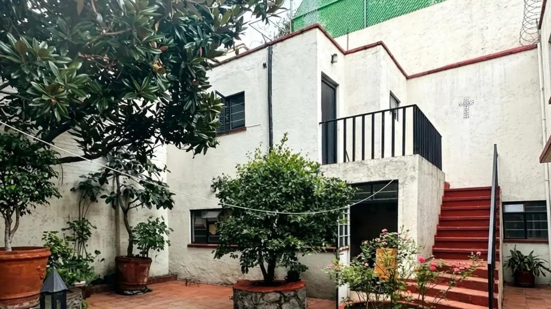 House in Santa Catarina Yecahuitzotl, Mexico City, Mexico 1 - 18689129