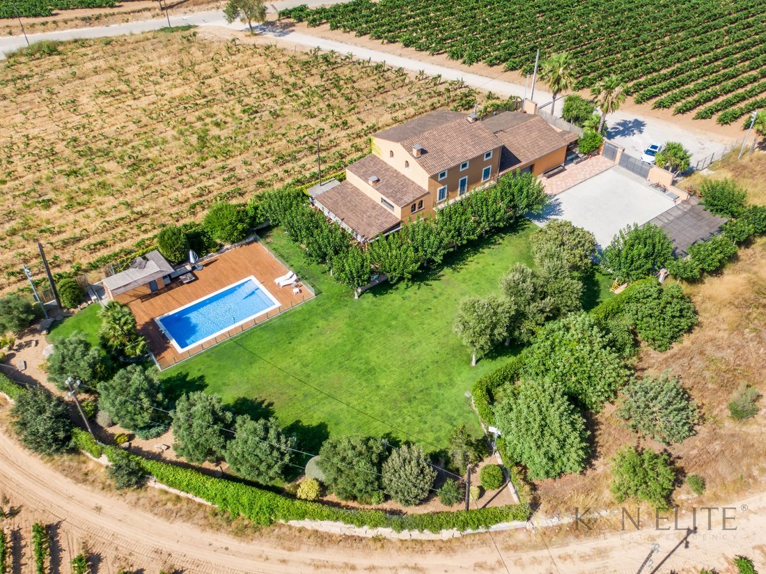 Finca in la Granada, Catalonia, Spain 1 - 18691303