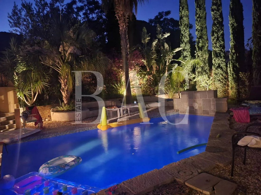 Villa in Nartelle-Noyer-Bellevue-bd des Sardinaux, Sainte-Maxime, France 3 - 16900249