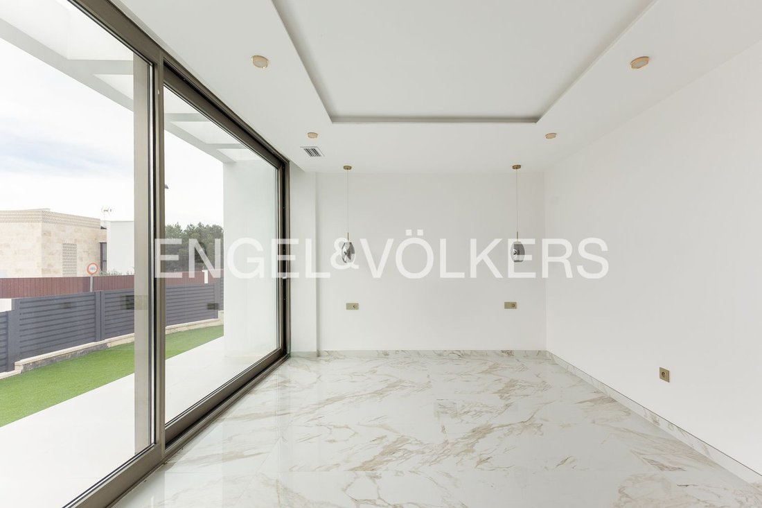 House in Torrent, Valencian Community, Spain 5 - 17244073