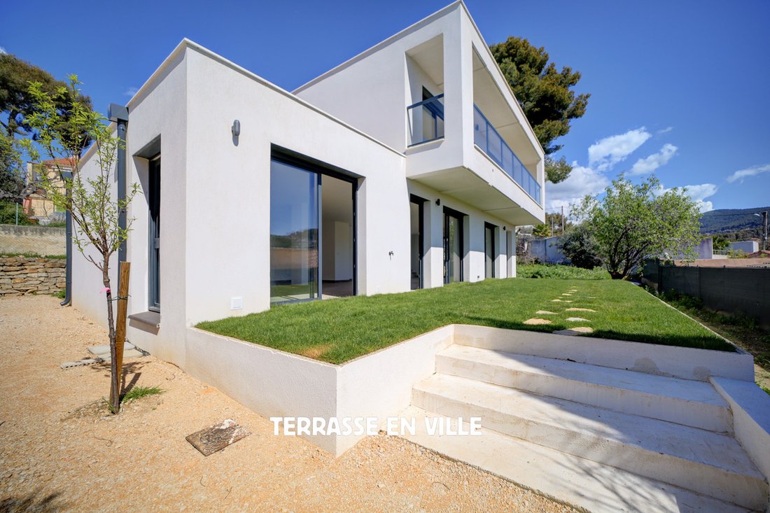 House in Ceyreste, Provence-Alpes-Côte d'Azur, France 3 - 18690966