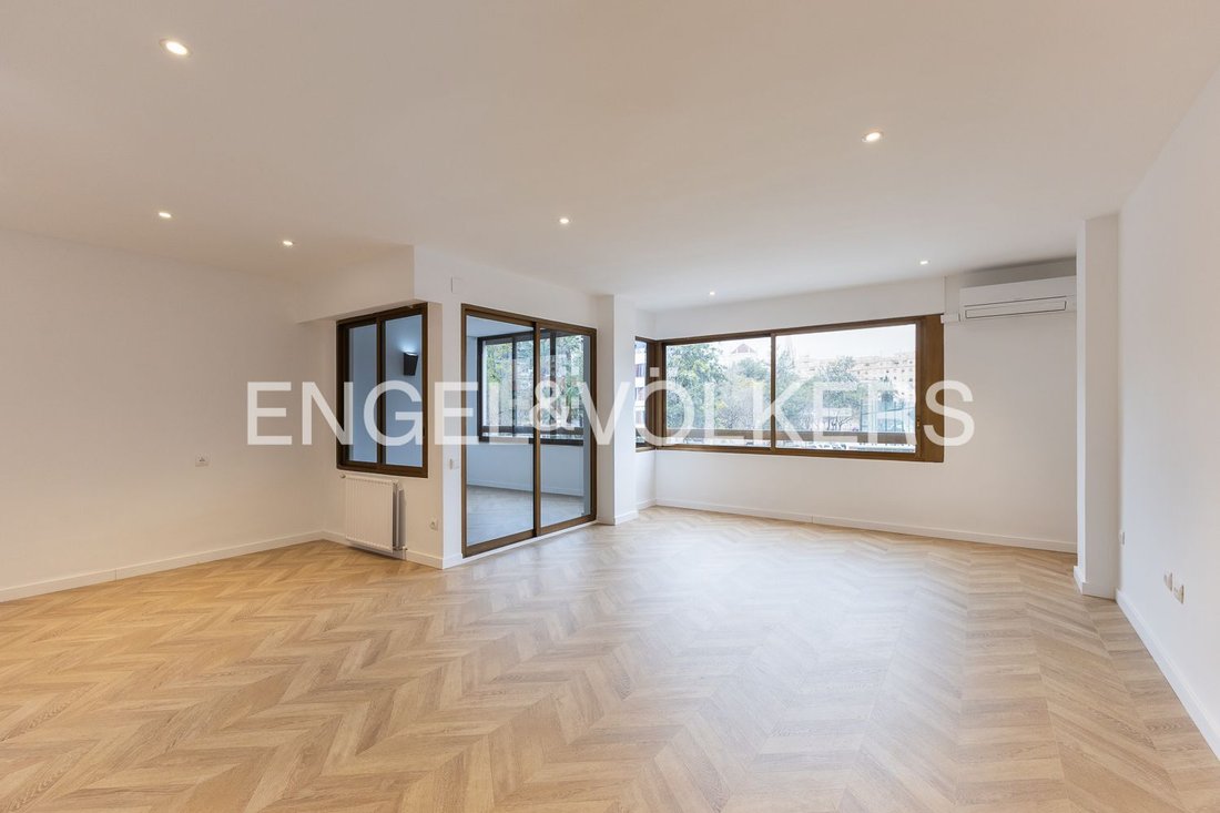 Apartment in Extramurs, Valencia, Spain 1 - 17402224