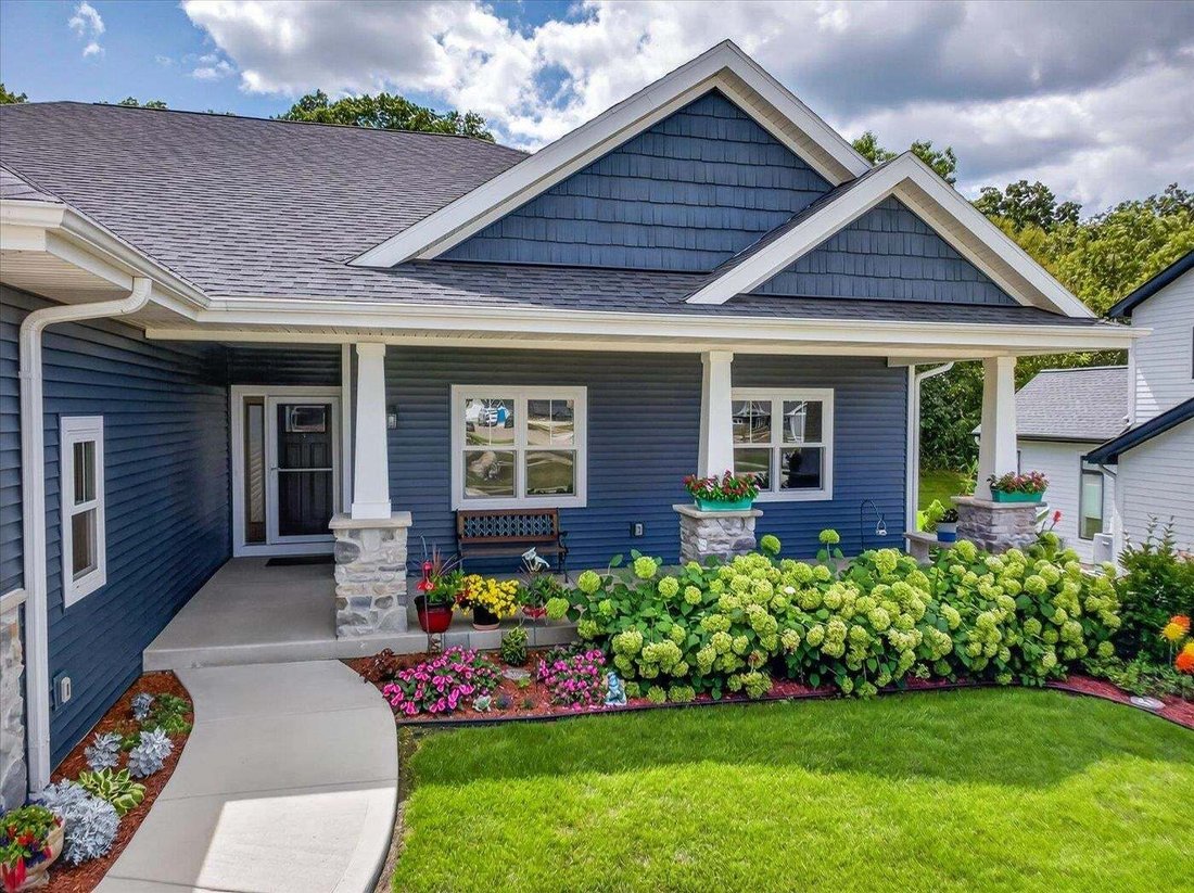 House in Cross Plains, Wisconsin, United States 3 - 18687157