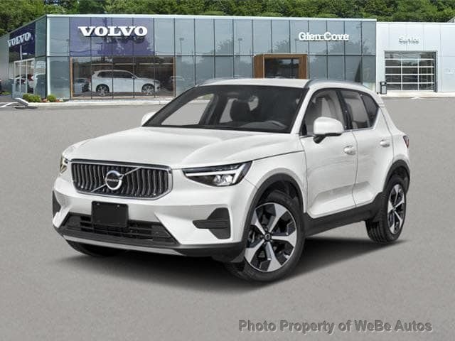Volvo XC40 in Calverton, NY, United States 1 - 18690098