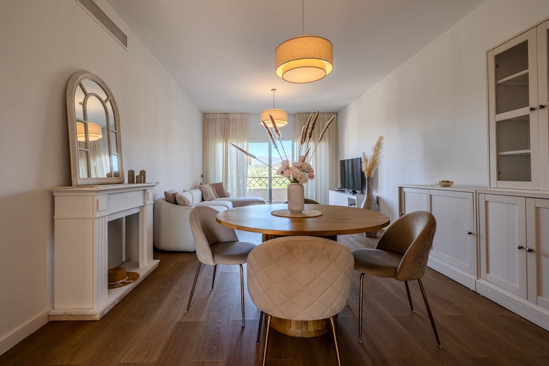 Penthouse in Cancelada, Estepona, Andalusia 4 - 18687448