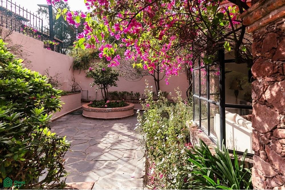 House in Presita Guadalupe, Guanajuato, Mexico 4 - 18030514