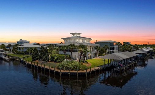 Haus in Port Sankt Joe, Florida, Vereinigte Staaten 1