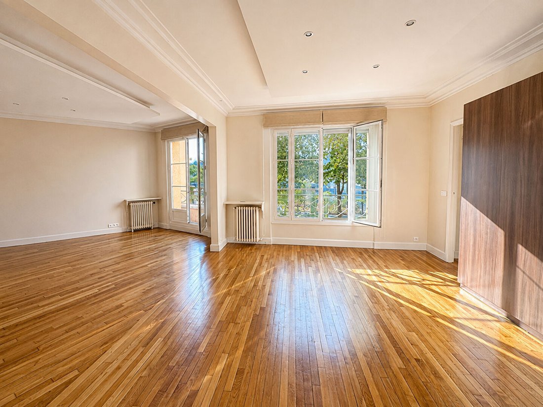 Apartment in Citroën-Boucicaut, Paris 15e Arrondissement, Paris 2 - 18691409