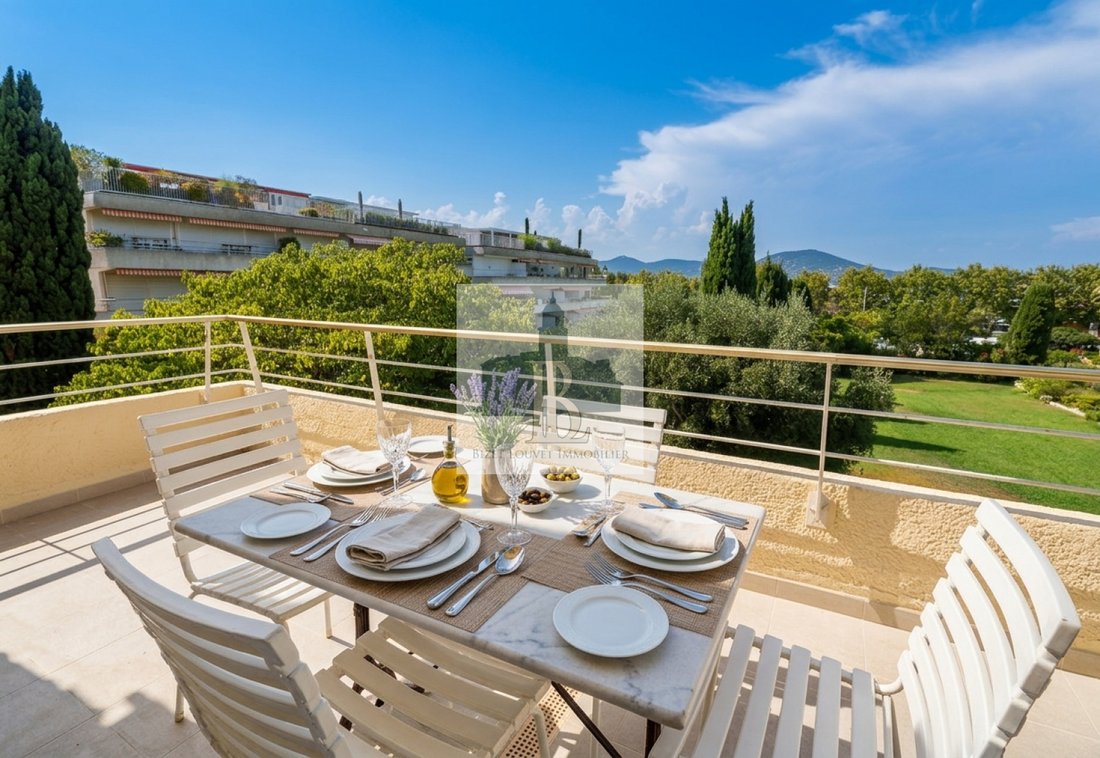 Appartement à Zone Est Diffuse, Saint-Tropez, France 2 - 18687520
