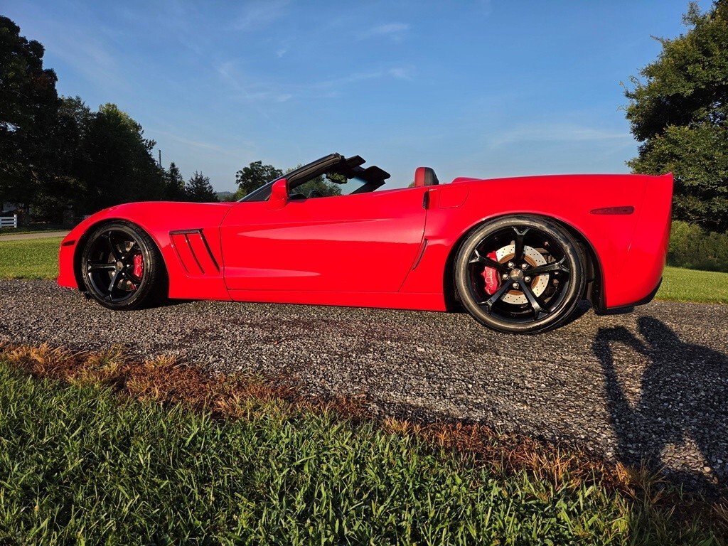 Chevrolet Corvette in Mount Airy, NC, United States 3 - 18689796