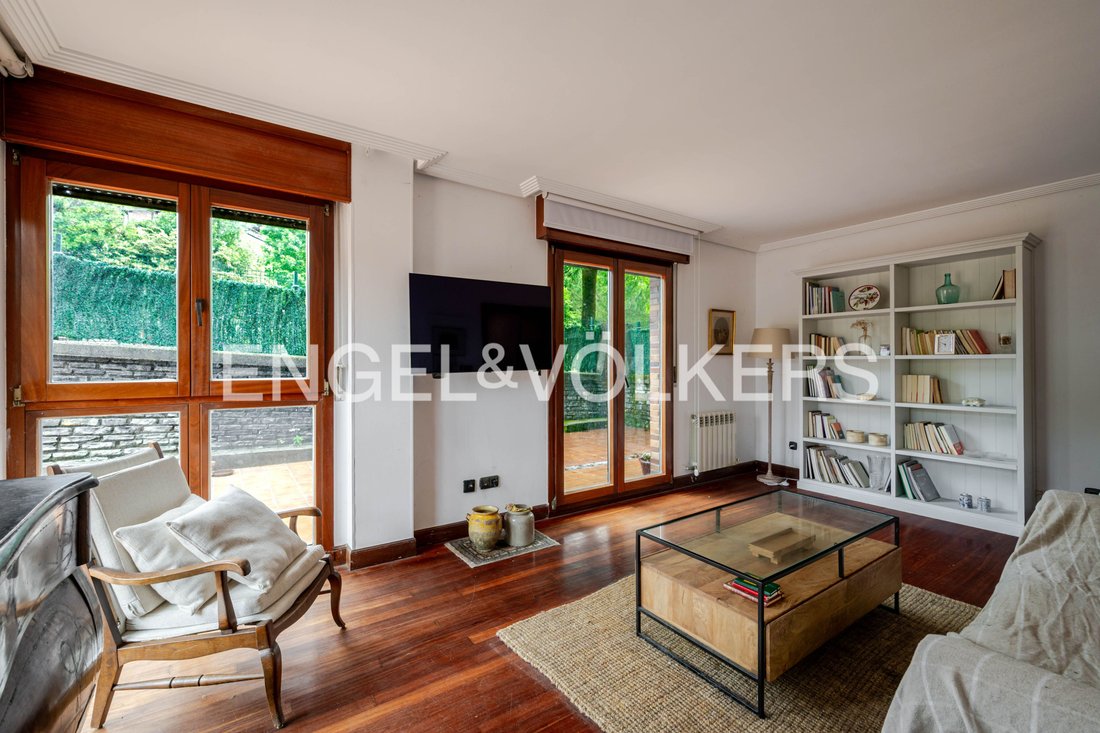 Apartment in Mendebaldea, Donostia-San Sebastian, Spain 5 - 18096615