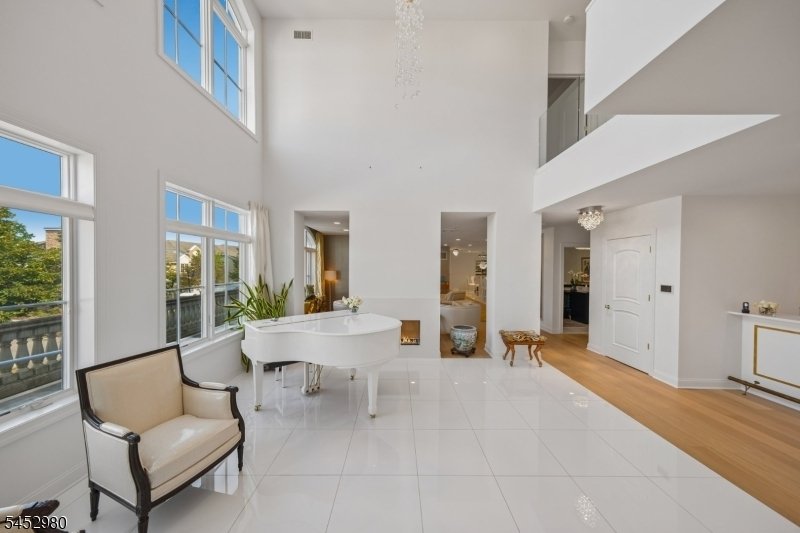 Townhouse in West Orange, New Jersey, United States 3 - 18691954