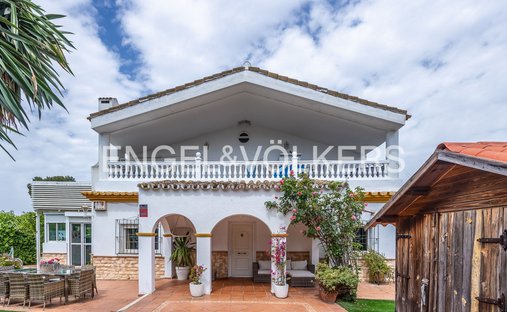 Haus in Dos Hermanas, Andalusien, Spanien 1