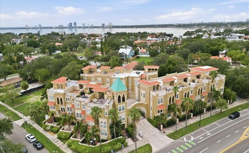 Stadthaus in Tampa, Florida, Vereinigte Staaten 1