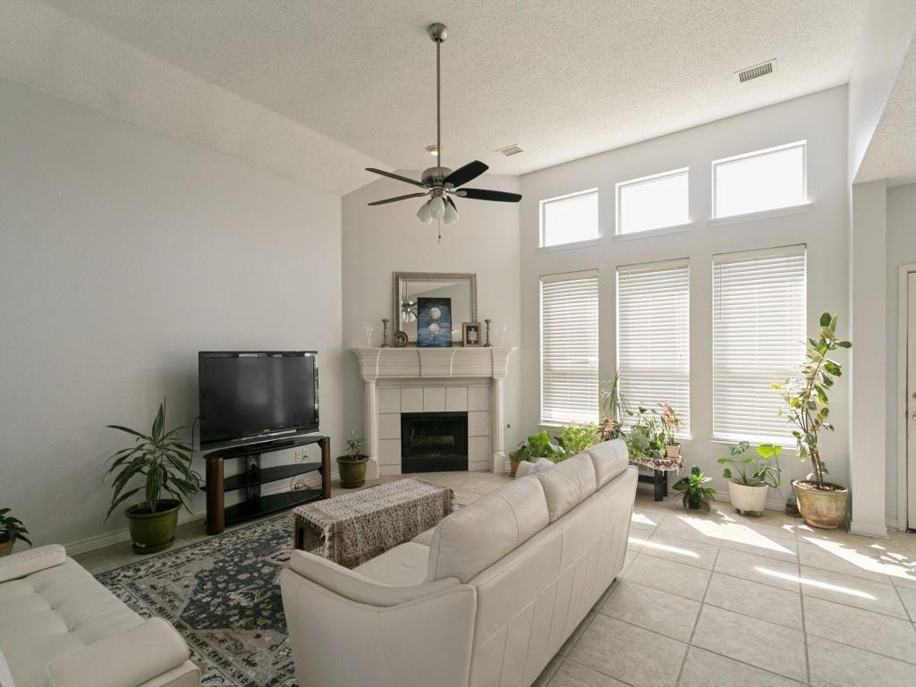 House in Plano, Texas, United States 3 - 18690787