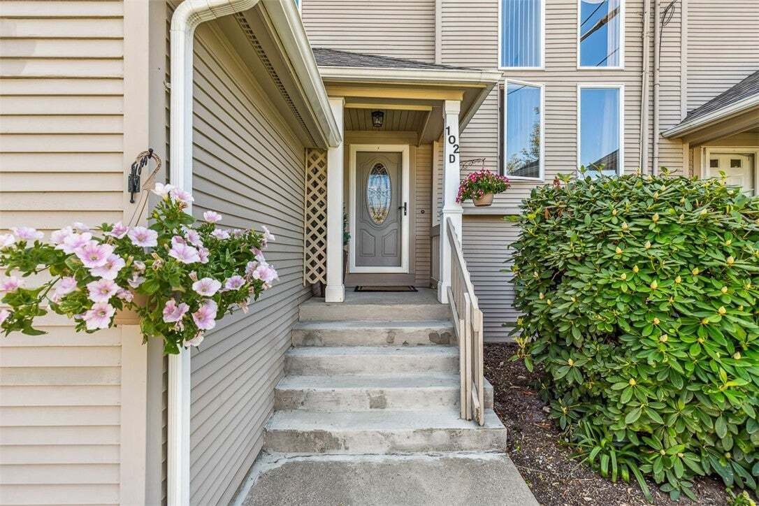 Condo in North Providence, Rhode Island, United States 2 - 18689390