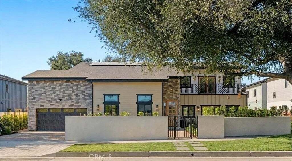House in Los Angeles, California, United States 1 - 18690539