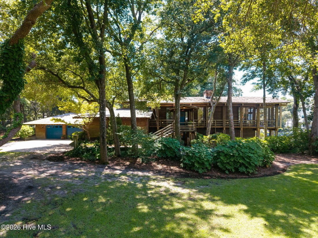 House in Pine Knoll Shores, North Carolina, United States 3 - 18687765