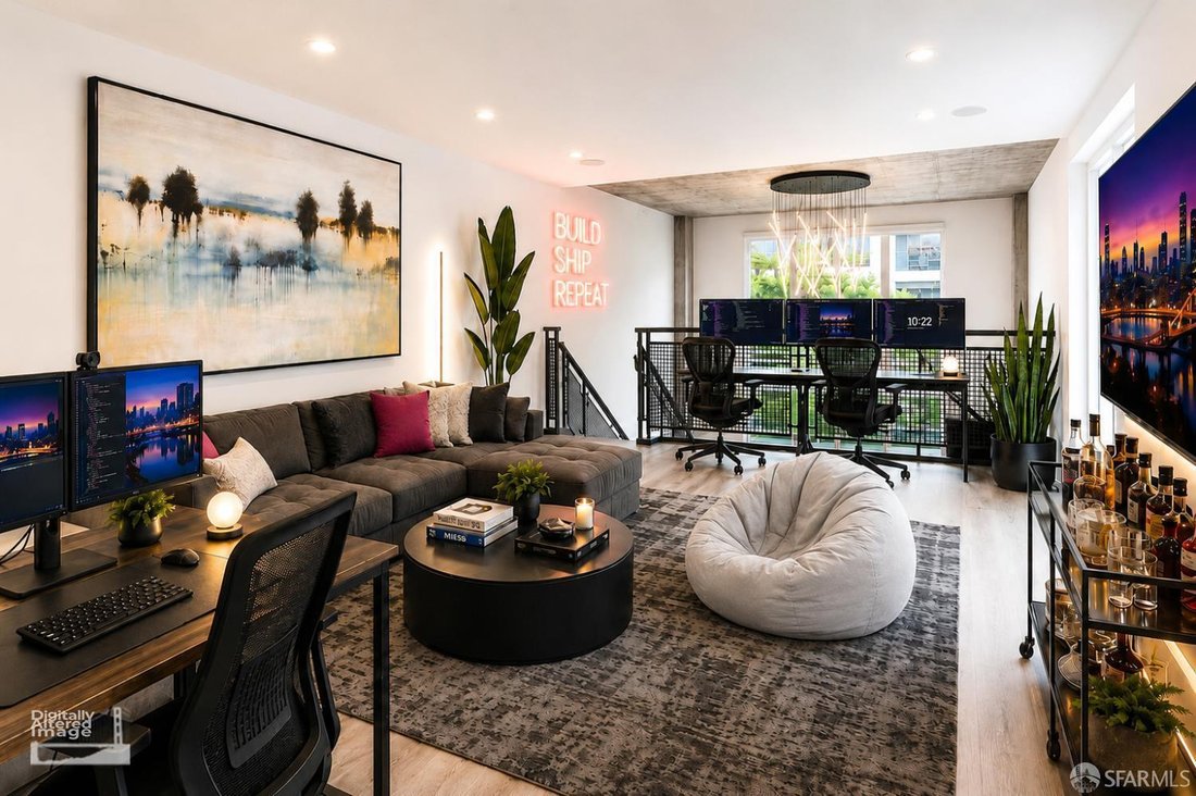 Condo in San Francisco, California, United States 1 - 18689272