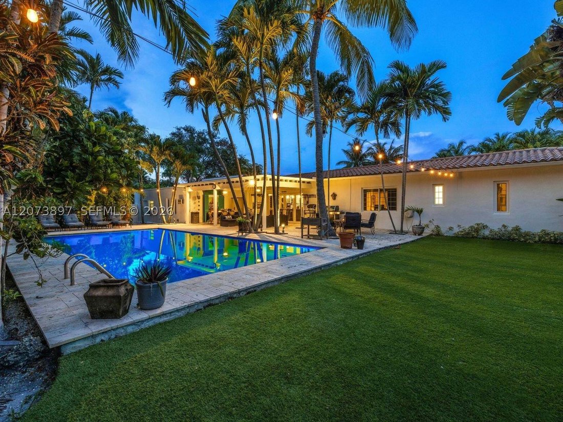 House in Miami, Florida, United States 1 - 18689890