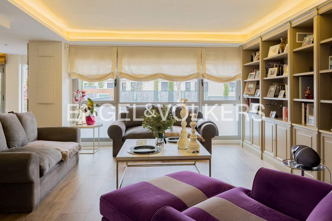 House in Boadilla del Monte, Comunidad de Madrid, Spain 1 - 17352800