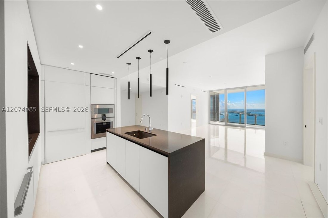 Condo in Miami, Florida, United States 3 - 18688647