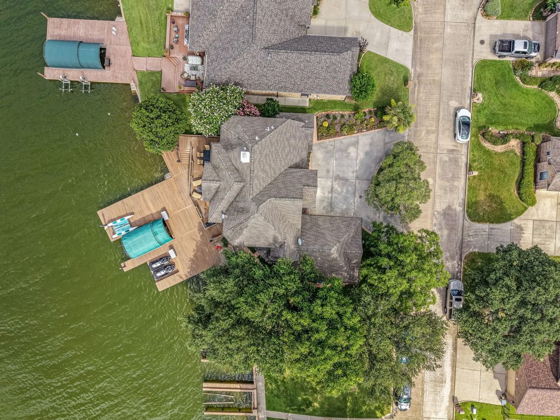 House in Montgomery, Texas, United States 3 - 18690159