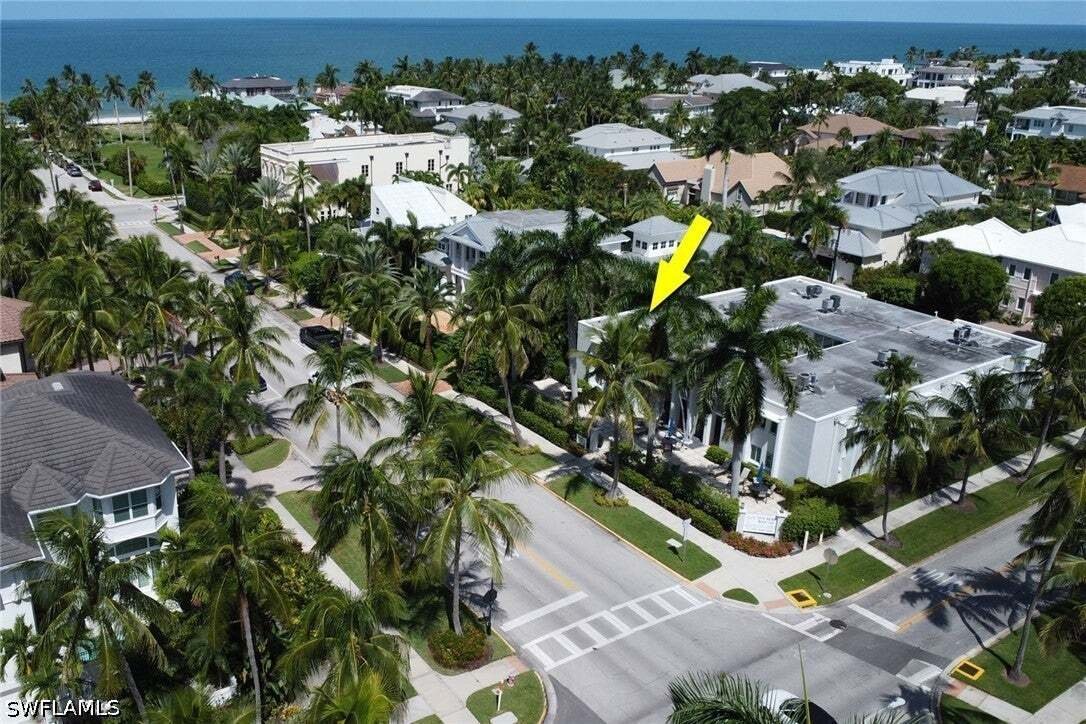 Condo in Naples, Florida, United States 1 - 18689326