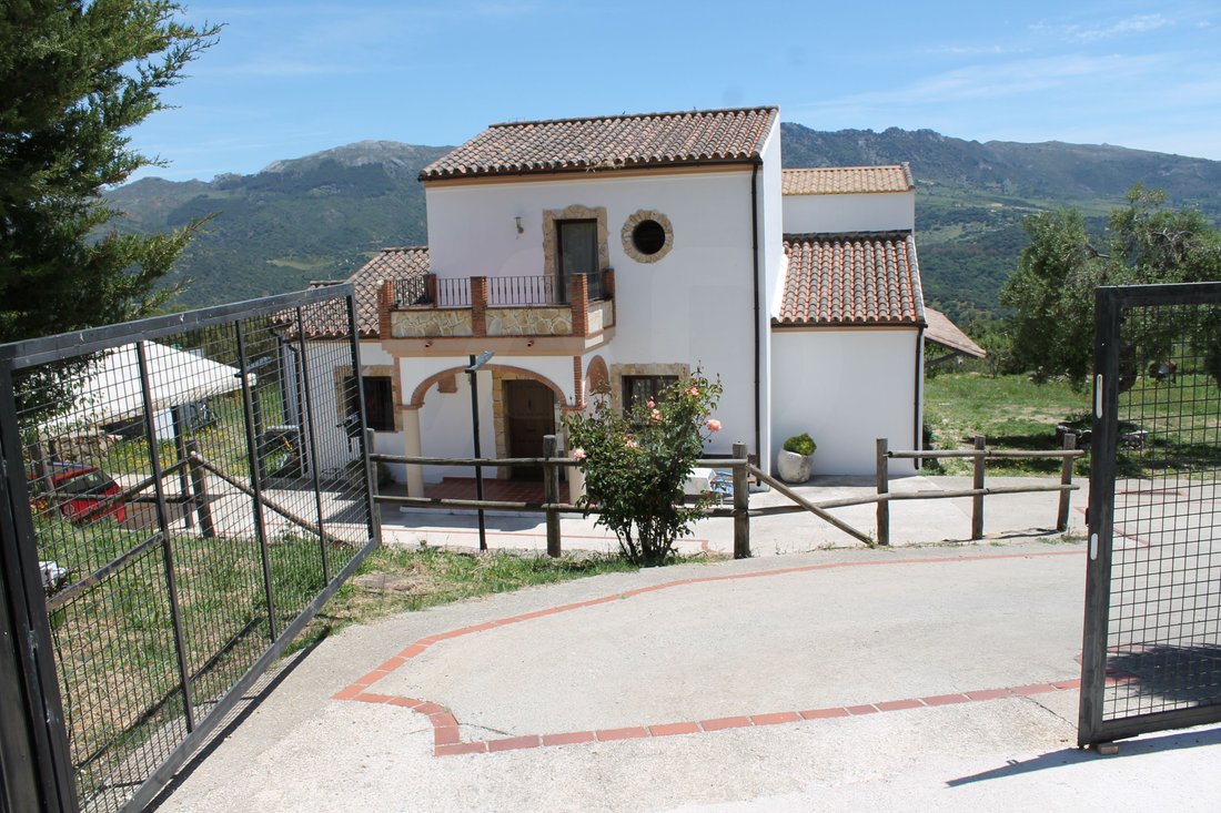 Chalet in Cortes de la Frontera, Andalusia, Spain 2 - 18181417