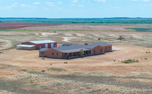 House in Rotan, Texas, United States 1