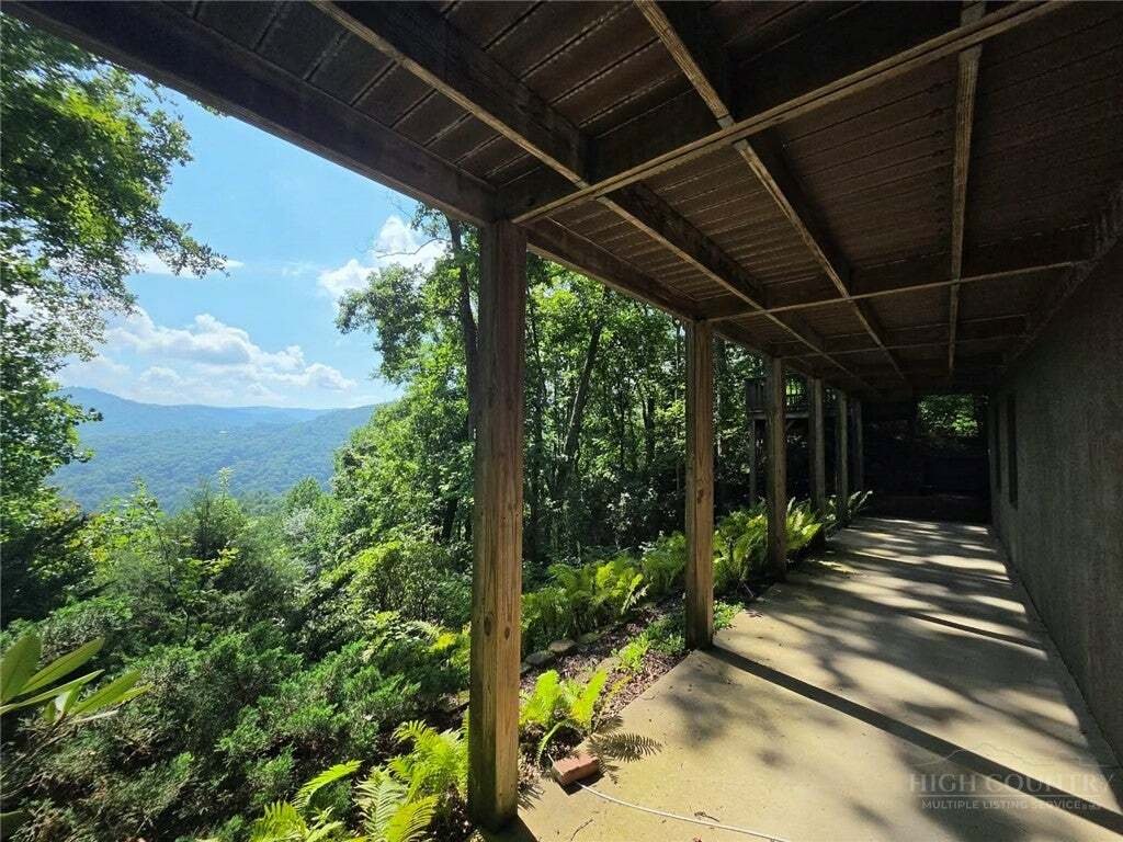 House in Banner Elk, North Carolina, United States 3 - 18326706