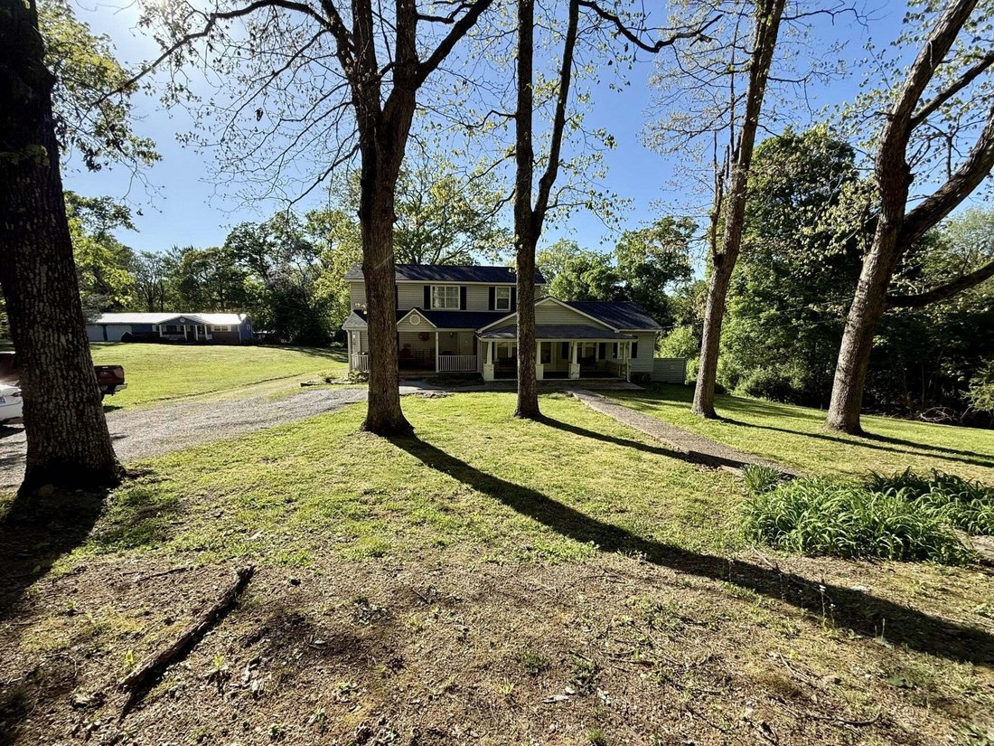 House in Signal Mountain, Tennessee, United States 4 - 18690301