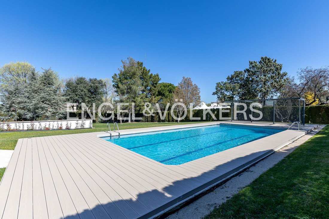 House in La Moraleja, Alcobendas, Comunidad de Madrid 1 - 17866586