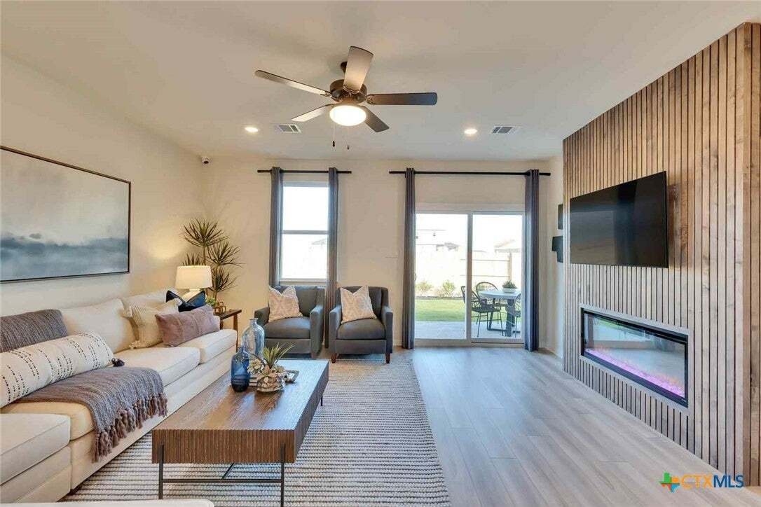 House in Austin, Texas, United States 5 - 18689443