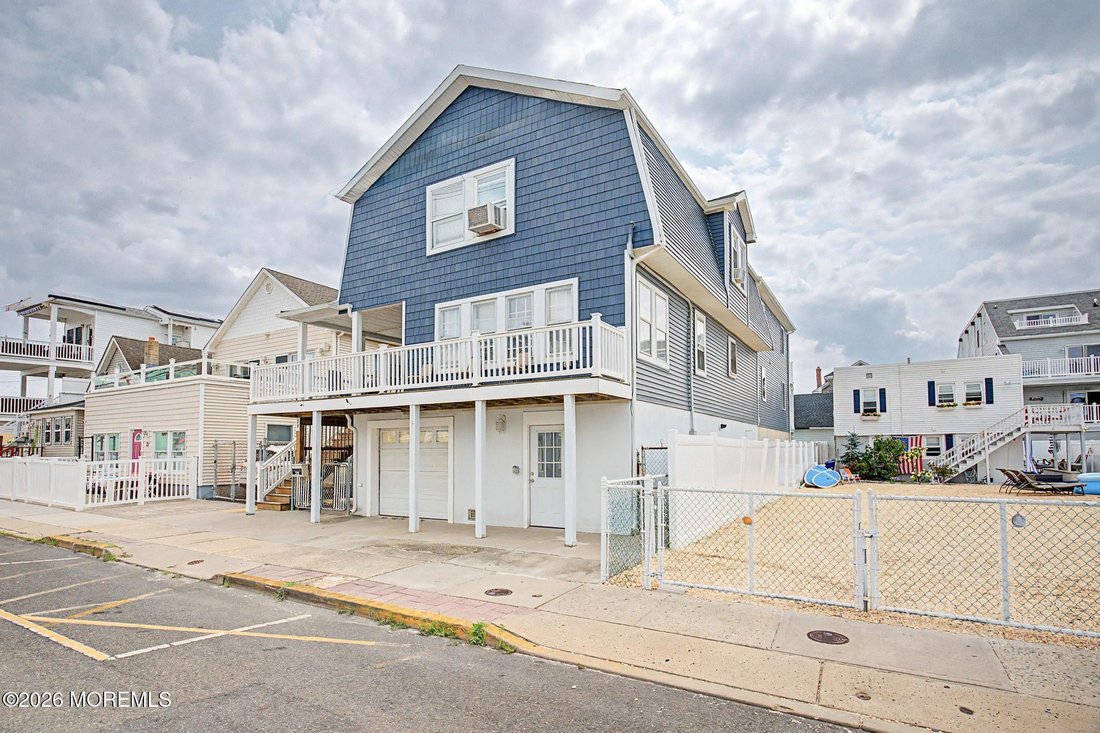 House in Seaside Heights, New Jersey, United States 2 - 18687195