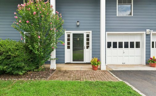 Townhouse in New Canaan, Connecticut, United States 1