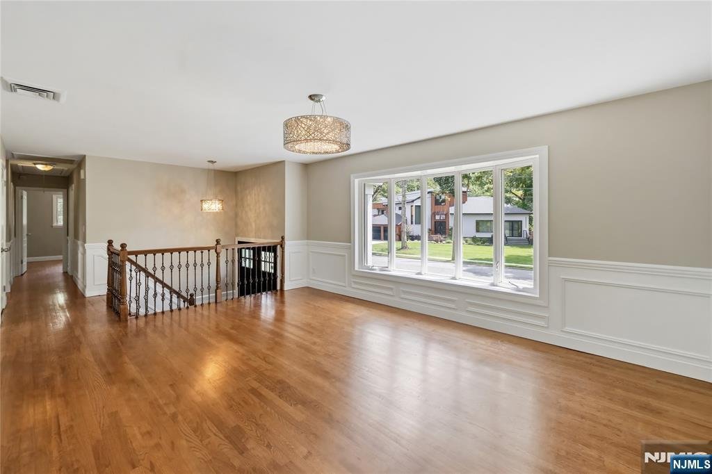 House in Paramus, New Jersey, United States 3 - 18690703