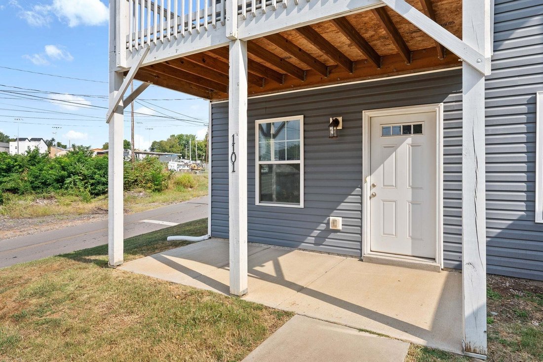 House in Clarksville, Tennessee, United States 3 - 18690212