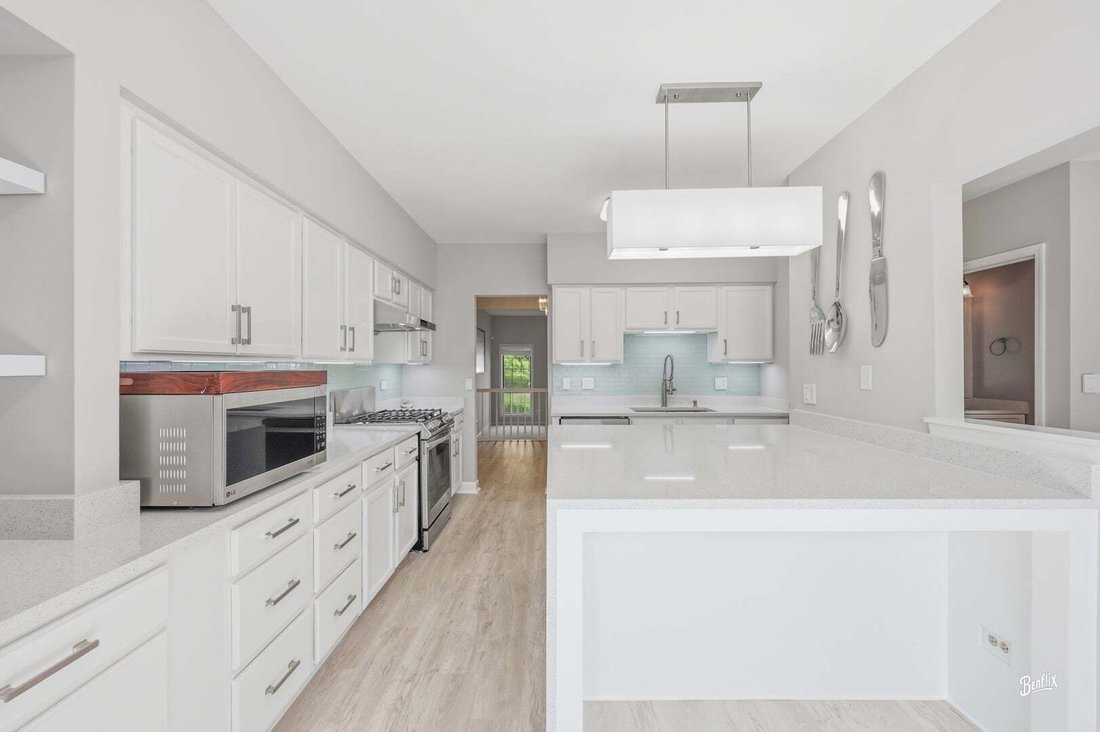 Condo in Palatine, Illinois, United States 4 - 18690426