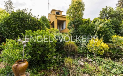 House in Tres Cantos, Comunidad de Madrid, Spain 1